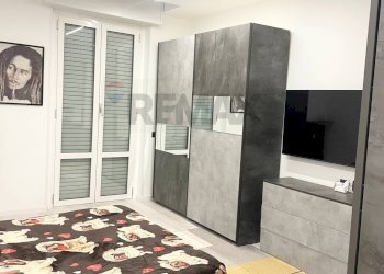 Camera / camera da letto - Three-room apartment Voghera - photo 7