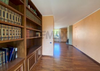 Hall / corridoio - Villa Pavia - photo 8