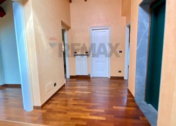 Hall / corridoio - Villa Pavia - photo 11