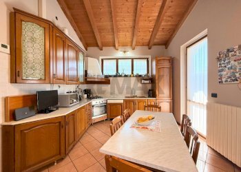 Cucina - Casa semi indipendente via Gabriele D'Annunzio
 
28, Vistarino - foto 13