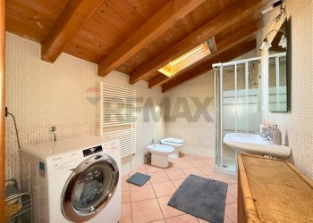 Bagno - Casa semi indipendente via Gabriele D'Annunzio
 
28, Vistarino - foto 30