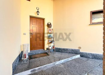 Ingresso - Casa semi indipendente via Gabriele D'Annunzio
 
28, Vistarino - foto 38