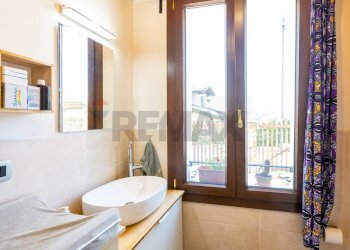 Bagno - Casa indipendente Località Sivizzano
 
124, Salsomaggiore Terme - foto 17
