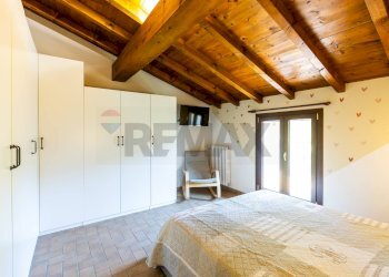 Camera / camera da letto - Casa indipendente Località Sivizzano
 
124, Salsomaggiore Terme - foto 18