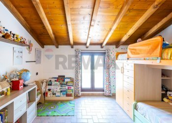 Camera / camera da letto - Casa indipendente Località Sivizzano
 
124, Salsomaggiore Terme - foto 23