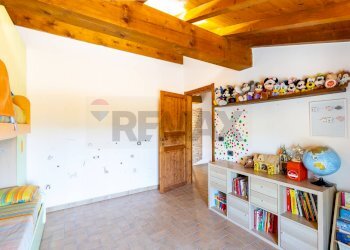 Camera / camera da letto - Casa indipendente Località Sivizzano
 
124, Salsomaggiore Terme - foto 24