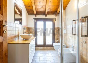 Bagno - Casa indipendente Località Sivizzano
 
124, Salsomaggiore Terme - foto 25