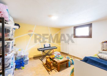 Camera / camera da letto - Casa indipendente Località Sivizzano
 
124, Salsomaggiore Terme - foto 29