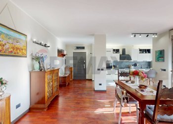 Sala da pranzo - Three-room apartment Via Remo La Valle
 
3, Milano - photo 6