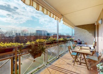 Balcone - Three-room apartment Via Remo La Valle
 
3, Milano - photo 18