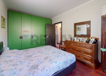 Camera / camera da letto - Three-room apartment Via Remo La Valle
 
3, Milano - photo 24