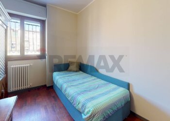 Camera / camera da letto - Three-room apartment Via Remo La Valle
 
3, Milano - photo 30