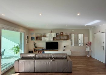 Soggiorno - Four-room apartment Alcide De Gasperi
 
35/A, Agrate Brianza - photo 8