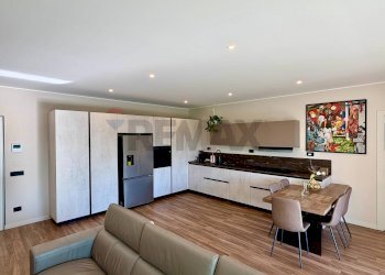 Cucina - Quadrilocale Alcide De Gasperi
35/A, Agrate Brianza - foto 3