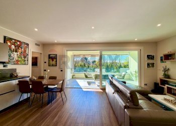 Sala da pranzo - Quadrilocale Alcide De Gasperi
35/A, Agrate Brianza - foto 13