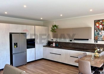 Cucina - Quadrilocale Alcide De Gasperi
35/A, Agrate Brianza - foto 14