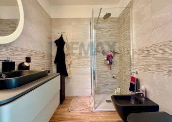 Bagno camera patronale - Quadrilocale Alcide De Gasperi
35/A, Agrate Brianza - foto 32