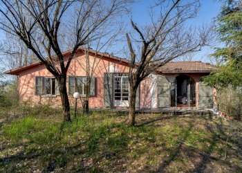 esterno - Casa indipendente via Viazzola
18, Lesignano de' Bagni - foto 1