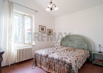 Camera / camera da letto - Casa indipendente via Viazzola
18, Lesignano de' Bagni - foto 9