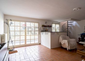 Soggiorno - Casa indipendente via Viazzola
18, Lesignano de' Bagni - foto 19