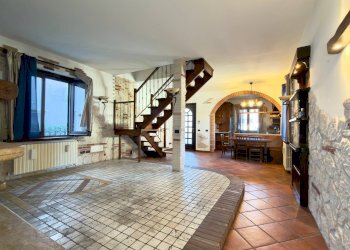 Foto 1 - Villa Via Monte San Primo
 
25, Cesano Maderno - foto 1