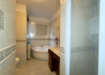 Foto 13 - Villa Via Monte San Primo
 
25, Cesano Maderno - foto 13