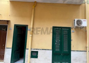 Edificio all\'aperto - Casa indipendente VIA GRAPPA
 
2/4, Bagheria - foto 2