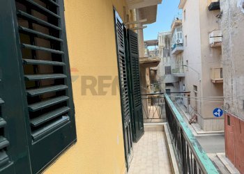 Balcone - Casa indipendente VIA GRAPPA
 
2/4, Bagheria - foto 32