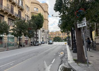 Edificio all\'aperto - Trilocale Via Torino
 
32, Palermo - foto 2