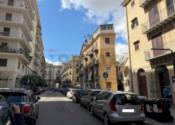 Edificio all\'aperto - Trilocale Via Torino
 
32, Palermo - foto 4