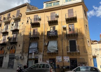 Edificio all\'aperto - Trilocale Via Torino
 
32, Palermo - foto 5