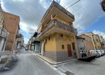 Edificio all\'aperto - Casa indipendente Via Ignazio Lanza di Trabia, Bagheria - foto 18