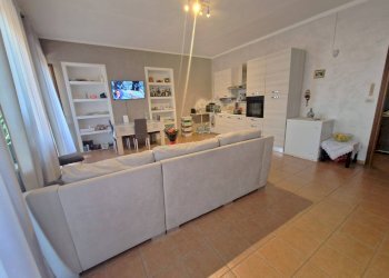 Foto 4 - Trilocale VIA MAFFEI
 
10, Leini - foto 4