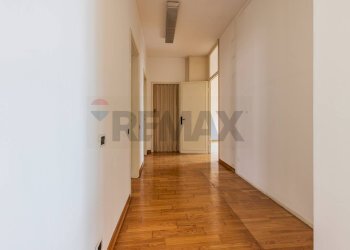 Hall / corridoio - Appartamento Via Cenisio
 
6, Milano - foto 19