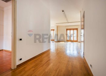 Stanza vuota - Appartamento Via Cenisio
 
6, Milano - foto 21