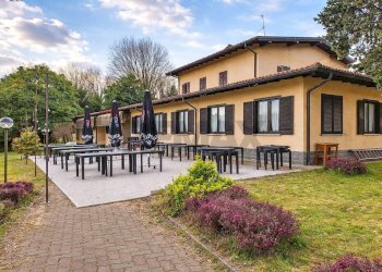 Casa all\'aperto - Commercial Premises Via Poligono
 
6, Busto Arsizio - photo 1