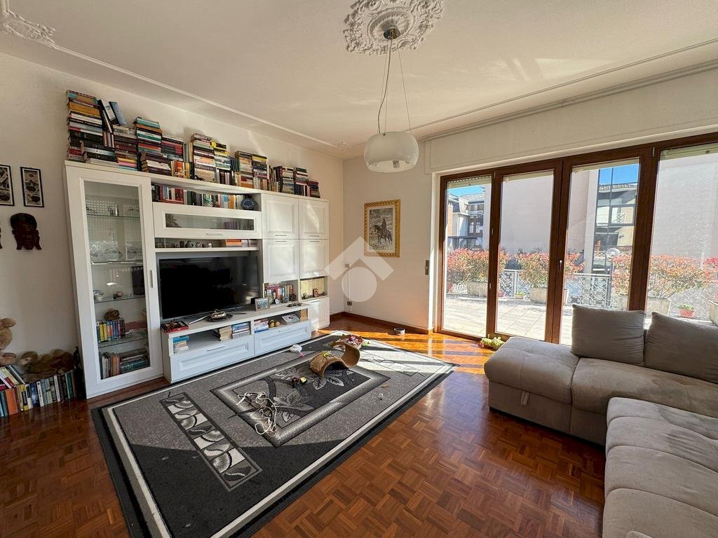 Four-room apartment Via Sempione, Oleggio - photo 2