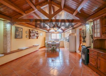 Sala da pranzo - Villa VIA DEL GARGANO
 
13, Ragusa - foto 47