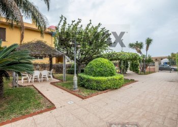 Giardino - Villa VIA DEL GARGANO
 
13, Ragusa - foto 56