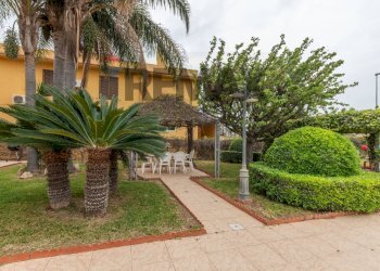 Giardino - Villa VIA DEL GARGANO
 
13, Ragusa - foto 59