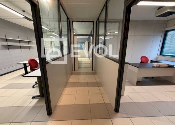 Foto 3 - Office Via Nazionale
 
49, Tavagnacco - photo 3