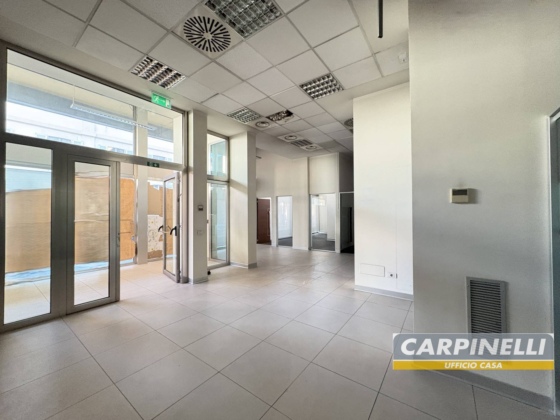 Foto 2 - Shop Via Matteotti
 
1, Desio - photo 2