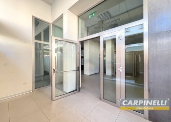 Foto 3 - Negozio Via Matteotti
 
1, Desio - foto 3