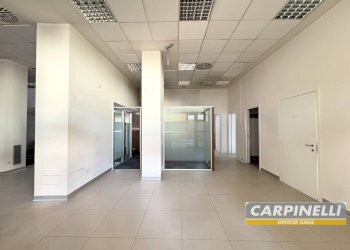 Foto 4 - Negozio Via Matteotti
 
1, Desio - foto 4