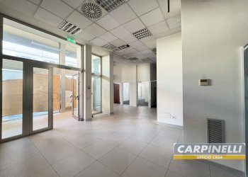 Foto 2 - Negozio Via Matteotti
 
1, Desio - foto 2