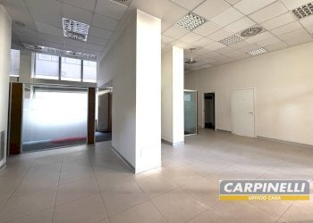 Foto 12 - Negozio Via Matteotti
 
1, Desio - foto 12