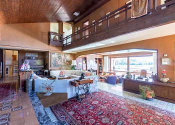 Foto 16 - Villa via Roma
 
10, Monvalle - photo 16