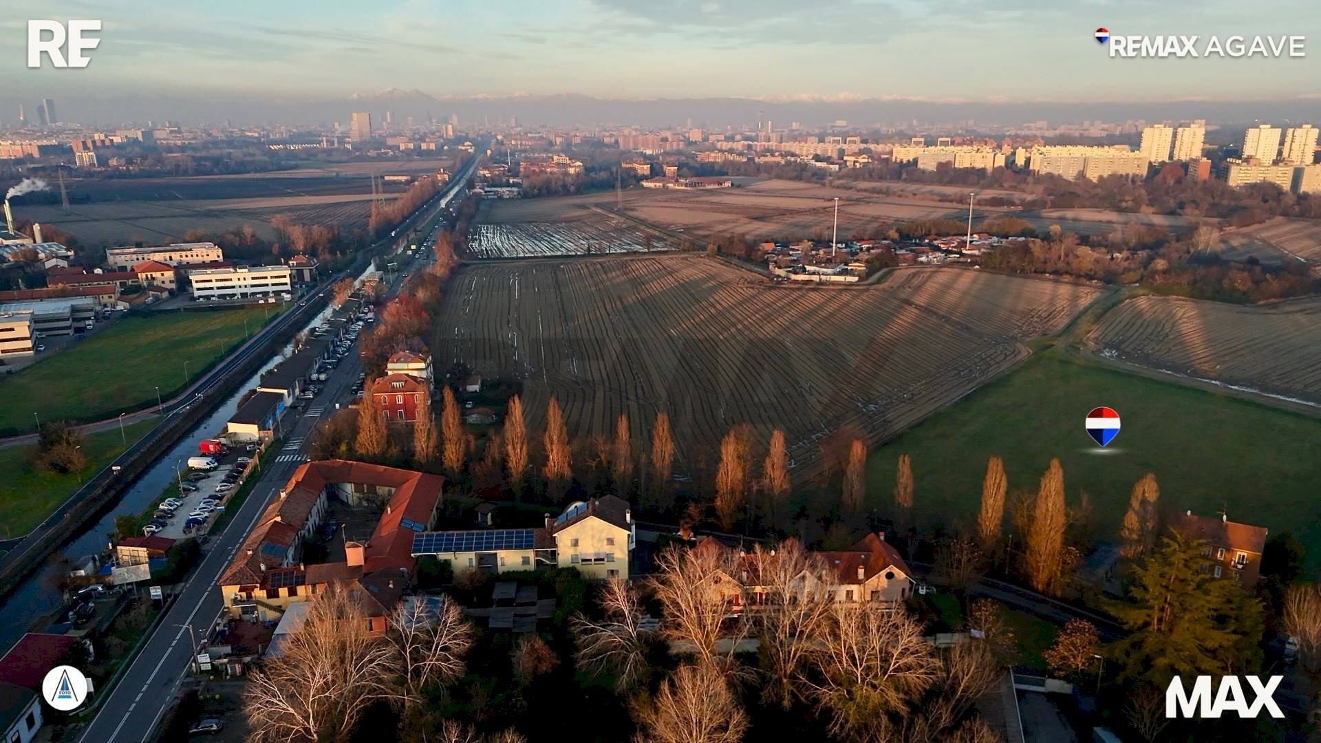 Vista delle montagne - Agricultural land Via Rozzano
30, Milano - photo 3