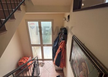 Scale - Villa a Schiera Via Spadafora
 
27, Palermo - foto 28