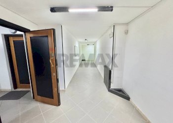 Hall / corridoio - Ufficio Via degli Orti
 
4, Palermo - foto 1